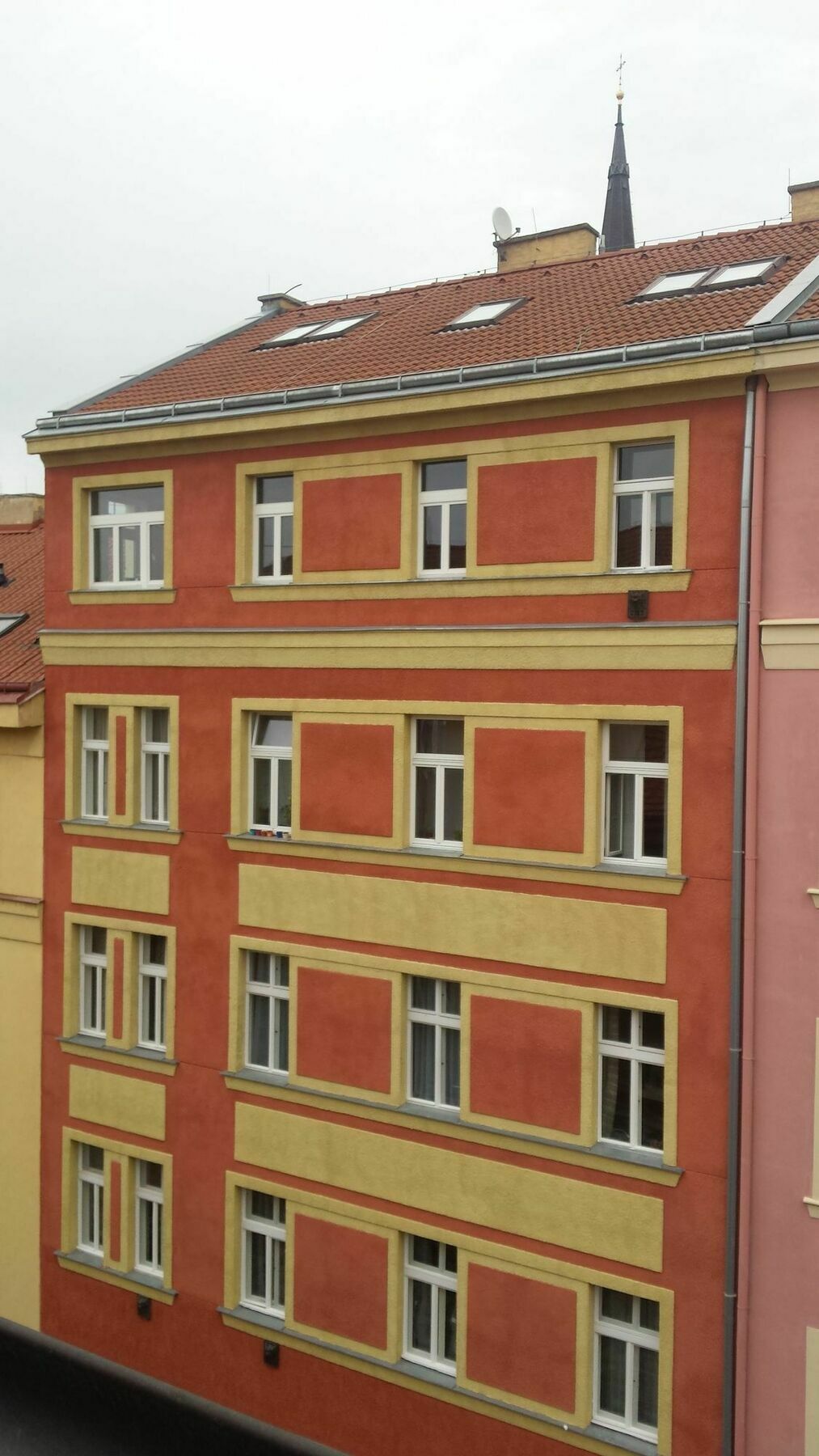 Residence Vita Nejedleho Prague Extérieur photo