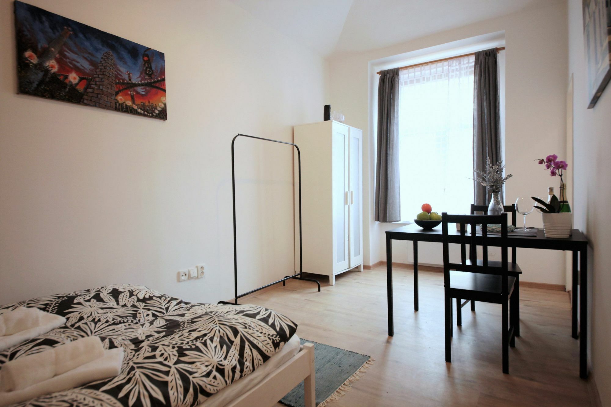 Residence Vita Nejedleho Prague Extérieur photo