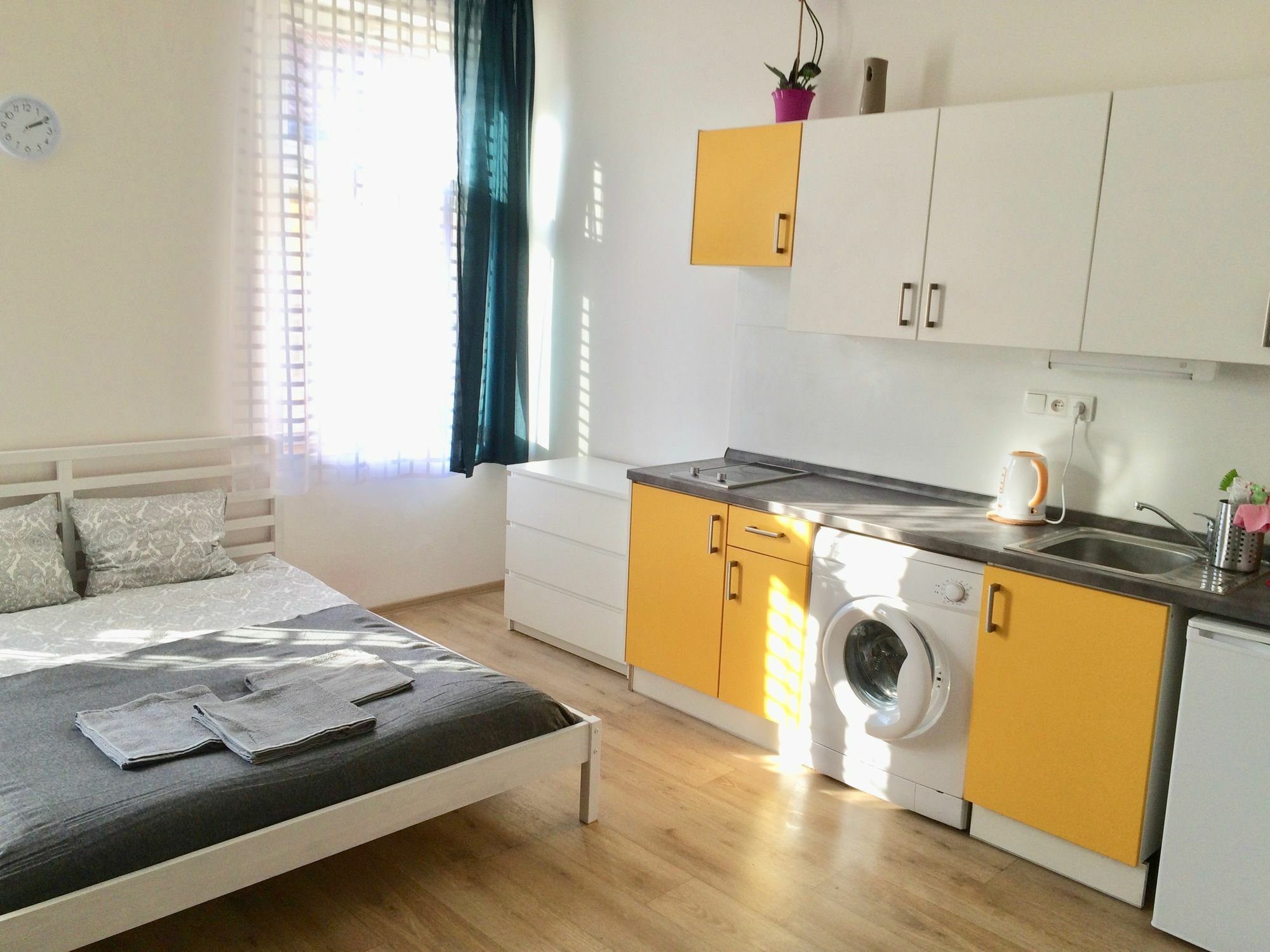 Residence Vita Nejedleho Prague Extérieur photo